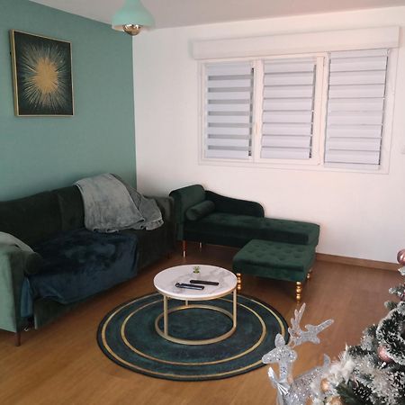Maison Individuelle, Campagne, 3 Chambres, Baignoire Balneo 2 Places Genech Esterno foto