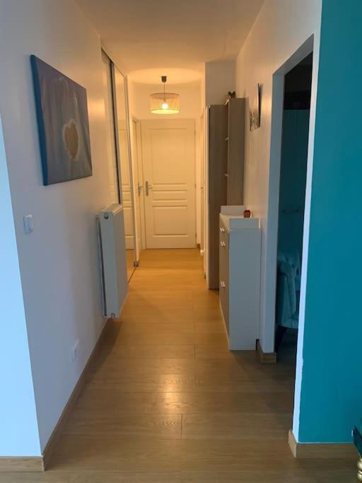Maison Individuelle, Campagne, 3 Chambres, Baignoire Balneo 2 Places Genech Esterno foto