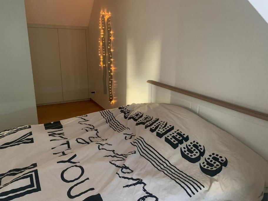 Maison Individuelle, Campagne, 3 Chambres, Baignoire Balneo 2 Places Genech Esterno foto