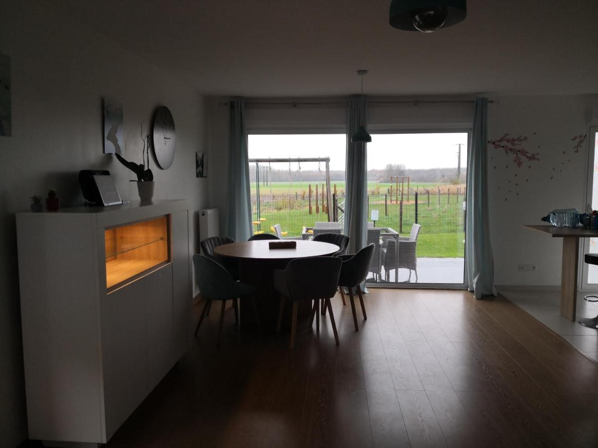 Maison Individuelle, Campagne, 3 Chambres, Baignoire Balneo 2 Places Genech Esterno foto