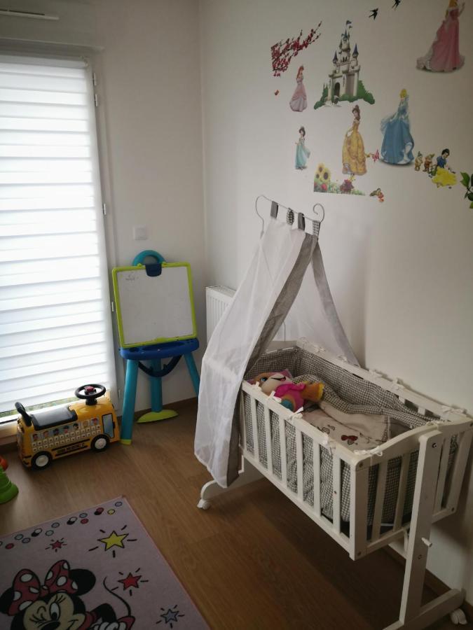 Maison Individuelle, Campagne, 3 Chambres, Baignoire Balneo 2 Places Genech Esterno foto
